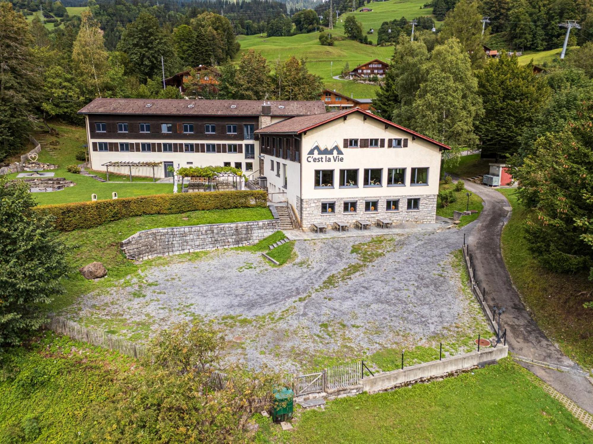 Family & Mountain Lodge C'Est La Vie Хаслиберг Экстерьер фото